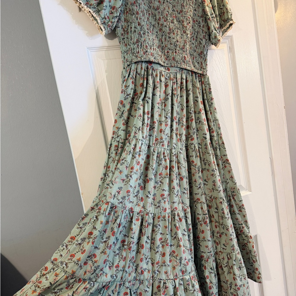 Rosemary and Rye Green Tiered Nursing Midi Dress